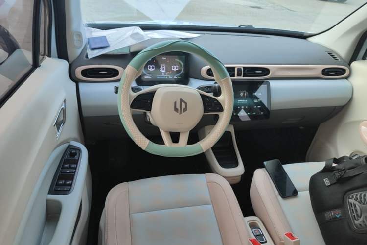 Used Leapmotor T03 2023 310 Lite Edition Steering Wheel