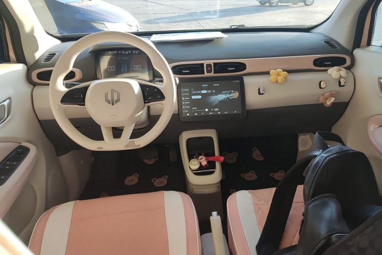 Used Leapmotor T03 2023 200 Lite Edition Center Console