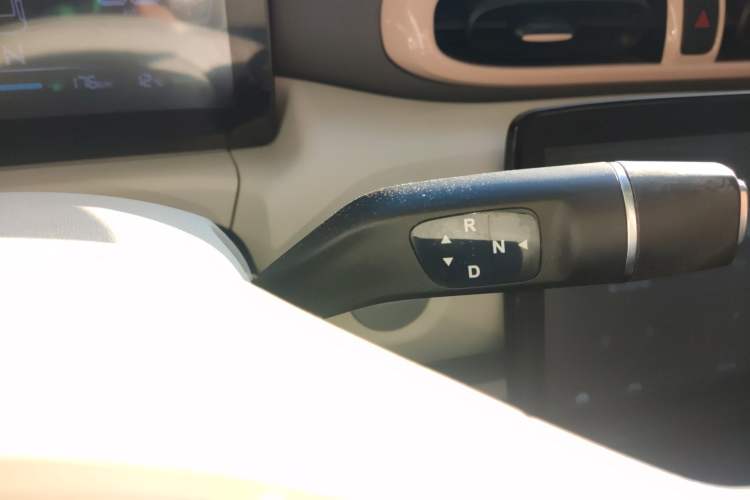 Used Leapmotor T03 2023 200 Lite Edition Gear Lever