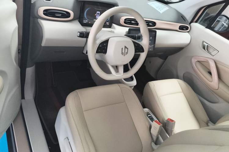 Used Leapmotor T03 2023 403 Smart Edition Interior 3