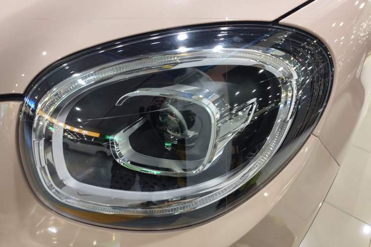Used Leapmotor T03 2023 200 Lite Edition Left Front Headlight
