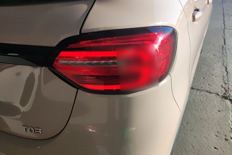 Used Leapmotor T03 2023 200 Lite Edition Right Rear Taillight