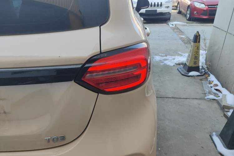 Used Leapmotor T03 2023 200 Lite Edition Right Rear Taillight