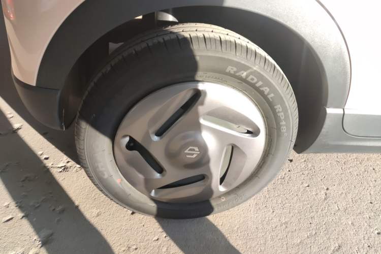 Used Leapmotor T03 2023 200 Lite Edition Right Rear Wheel Hub