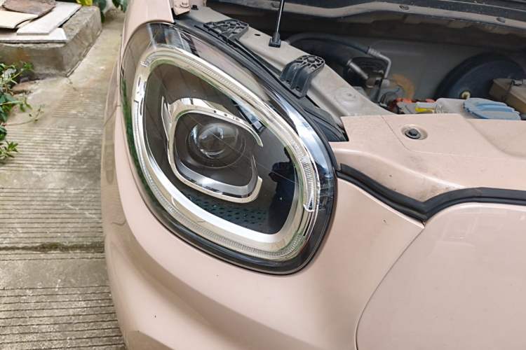 Used Leapmotor T03 2023 310 Lite Edition Right Front Headlight