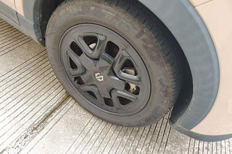 Used Leapmotor T03 2023 310 Lite Edition Right Front Wheel Hub