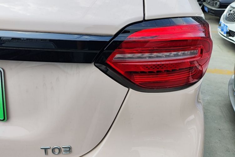 Used Leapmotor T03 2023 200 Lite Edition Right Rear Taillight