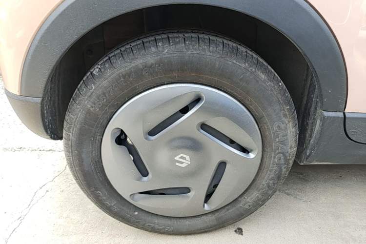 Used Leapmotor T03 2023 200 Lite Edition Right Rear Wheel Hub