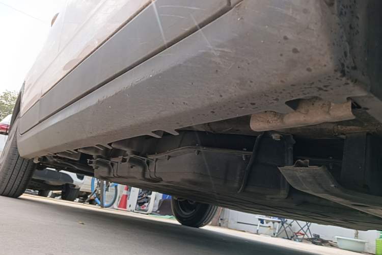 Used Leapmotor T03 2023 200 Lite Edition Right Side Sill