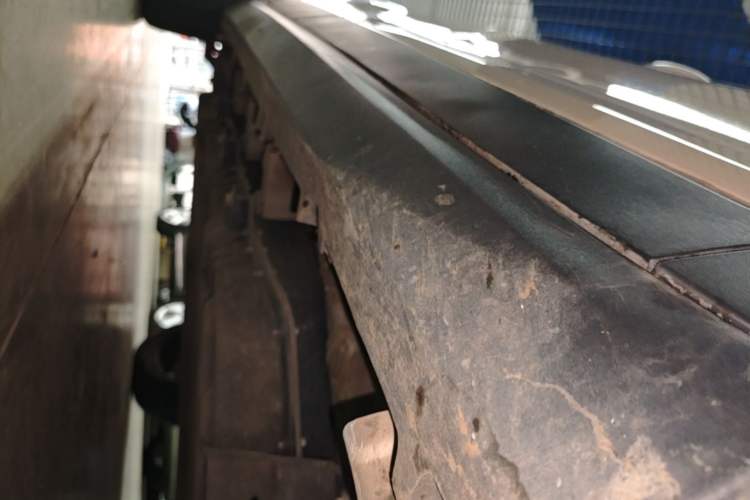 Used Leapmotor T03 2023 310 Lite Edition Right Side Sill