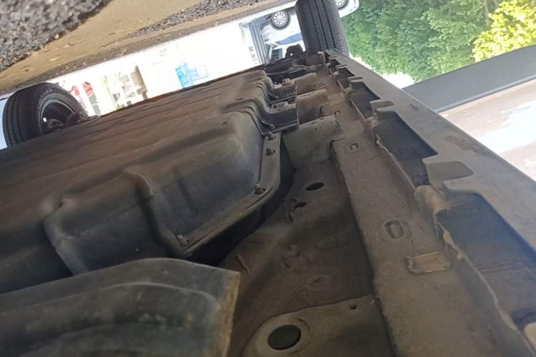Used Leapmotor T03 2023 200 Lite Edition Right Side Sill