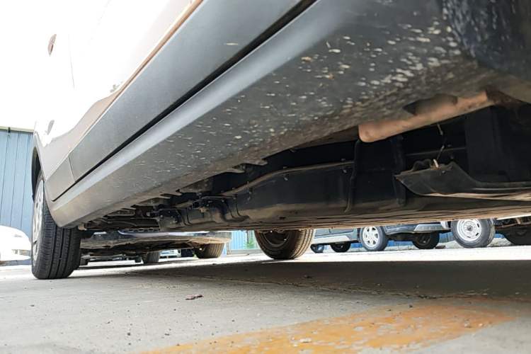 Used Leapmotor T03 2023 200 Lite Edition Right Side Sill