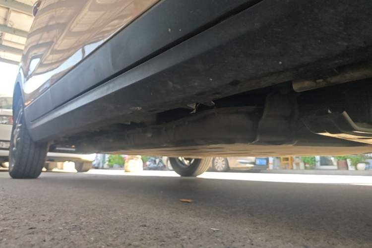 Used Leapmotor T03 2023 310 Lite Edition Right Side Sill