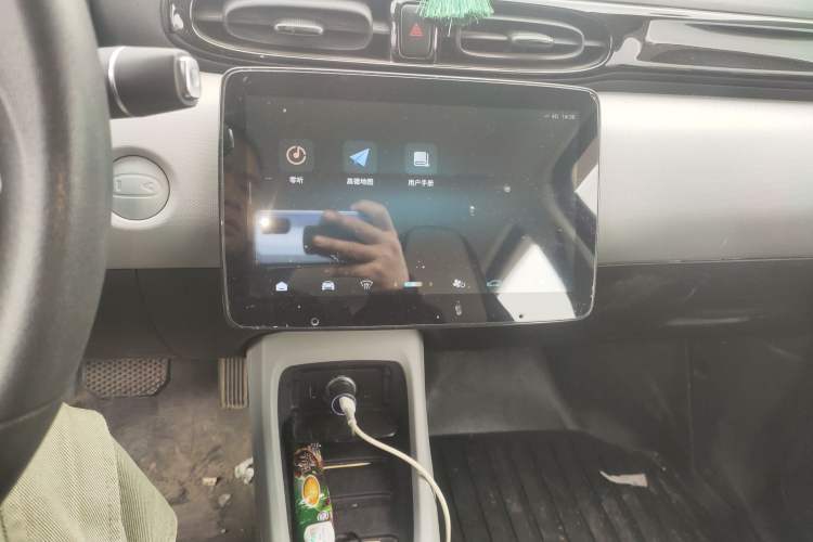 Used Leapmotor T03 2023 200 Lite Edition Audio And AC Panel
