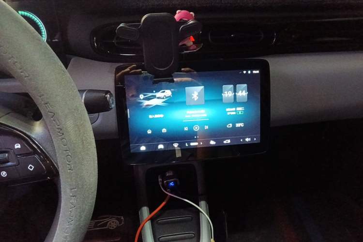 Used Leapmotor T03 2023 200 Lite Edition Audio And AC Panel
