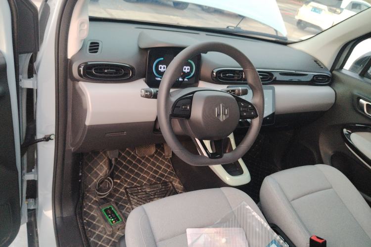 Used Leapmotor T03 2023 310 Lite Edition Center Console