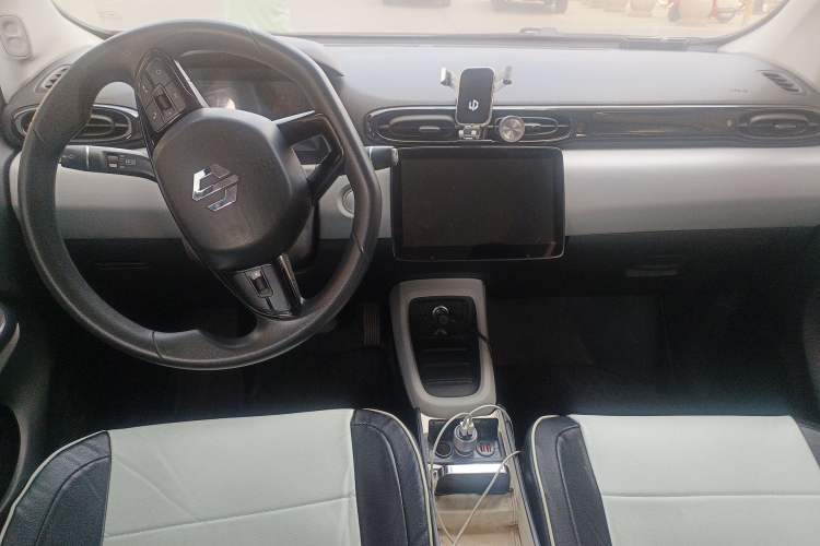 Used Leapmotor T03 2023 310 Lite Edition Center Console