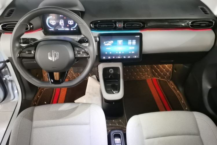 Used Leapmotor T03 2023 310 Lite Edition Center Console