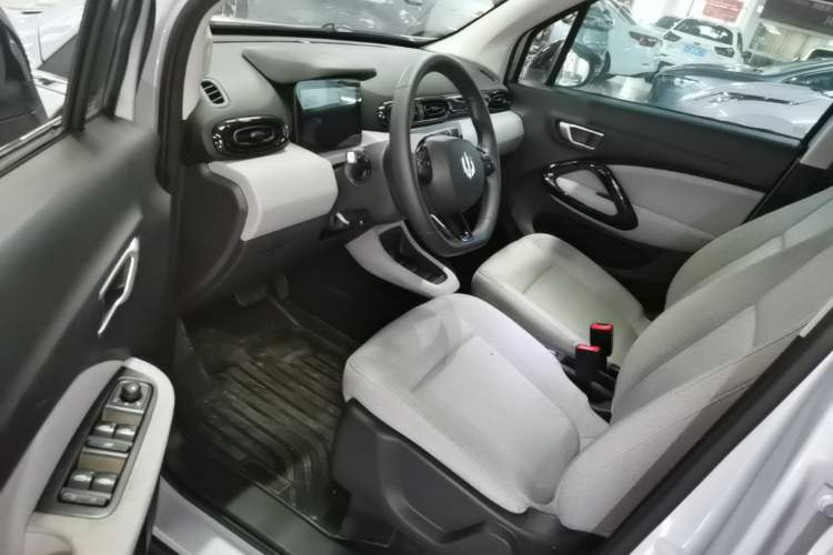 Used Leapmotor T03 2023 310 Lite Edition Driver Seat