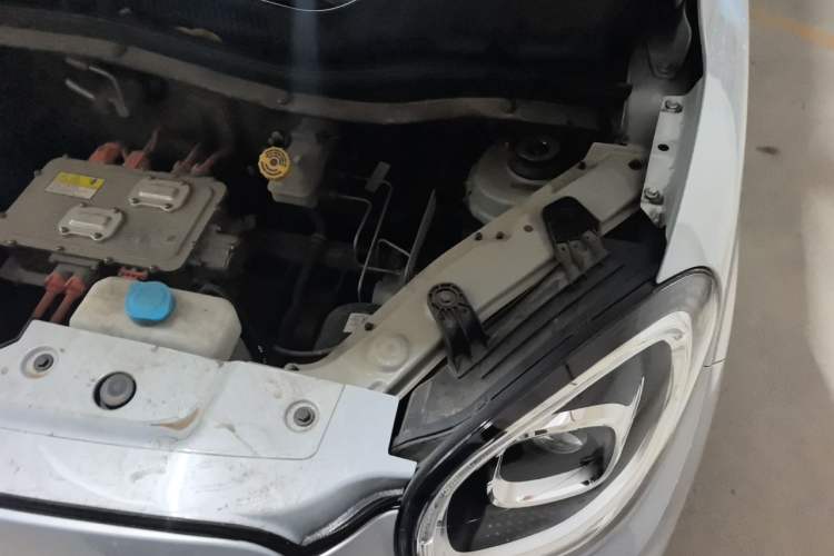 Used Leapmotor T03 2023 200 Lite Edition Engine Bay Left