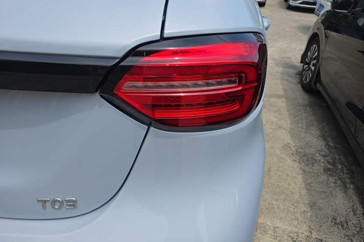Used Leapmotor T03 2023 200 Lite Edition Exterior 3