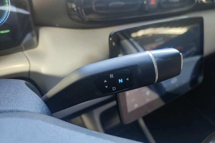 Used Leapmotor T03 2023 310 Lite Edition Gear Lever