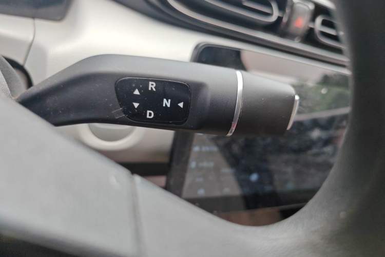 Used Leapmotor T03 2023 200 Lite Edition Gear Lever