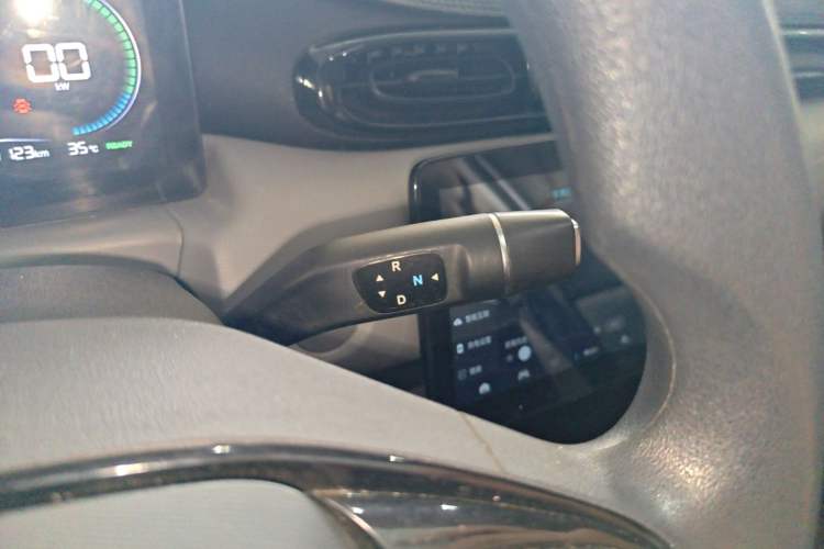 Used Leapmotor T03 2023 200 Lite Edition Gear Lever
