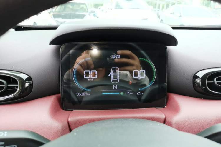 Used Leapmotor T03 2023 310 Lite Edition Instrument Cluster
