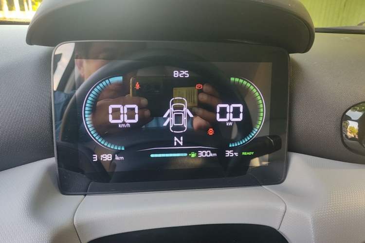 Used Leapmotor T03 2023 403 Lite Edition Instrument Cluster