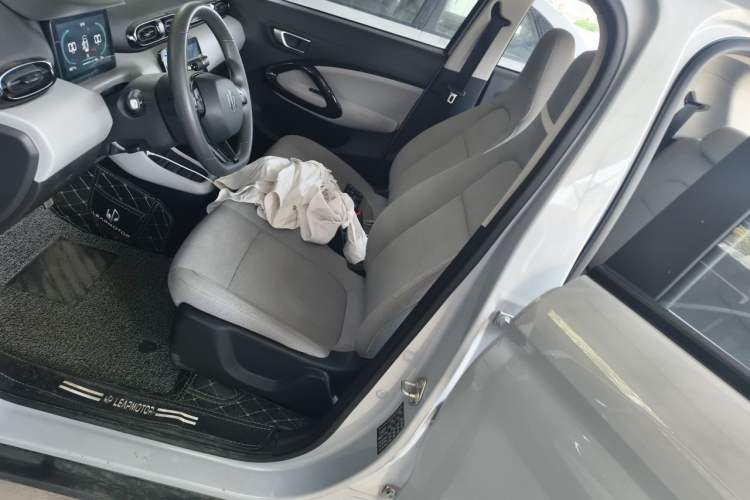 Used Leapmotor T03 2023 200 Lite Edition Left Front Seat