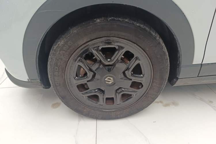 Used Leapmotor T03 2023 403 Lite Edition Left Front Wheel Hub