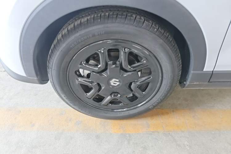 Used Leapmotor T03 2023 310 Lite Edition Left Front Wheel Hub