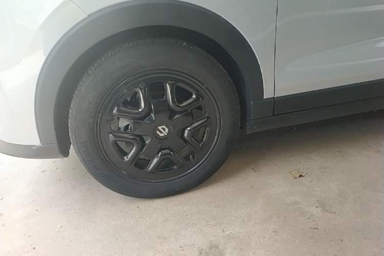 Used Leapmotor T03 2023 403 Lite Edition Left Front Wheel Hub