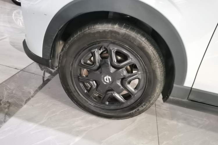 Used Leapmotor T03 2023 310 Lite Edition Left Front Wheel Hub