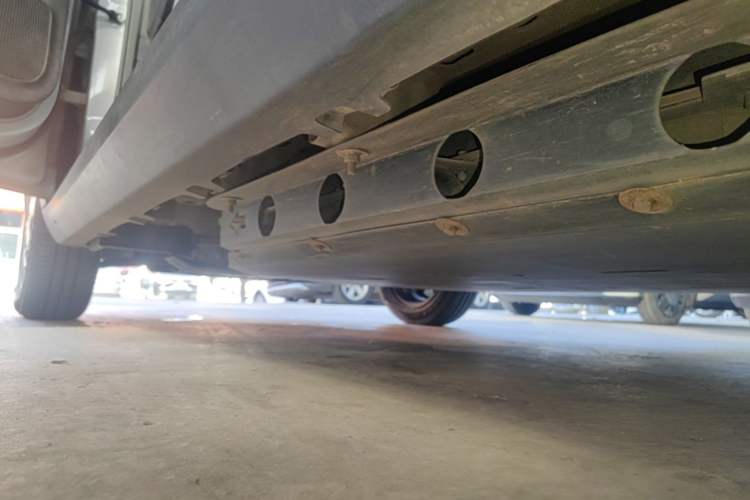 Used Leapmotor T03 2023 310 Lite Edition Left Side Sill