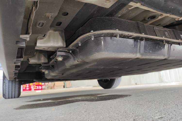 Used Leapmotor T03 2023 200 Lite Edition Left Side Sill