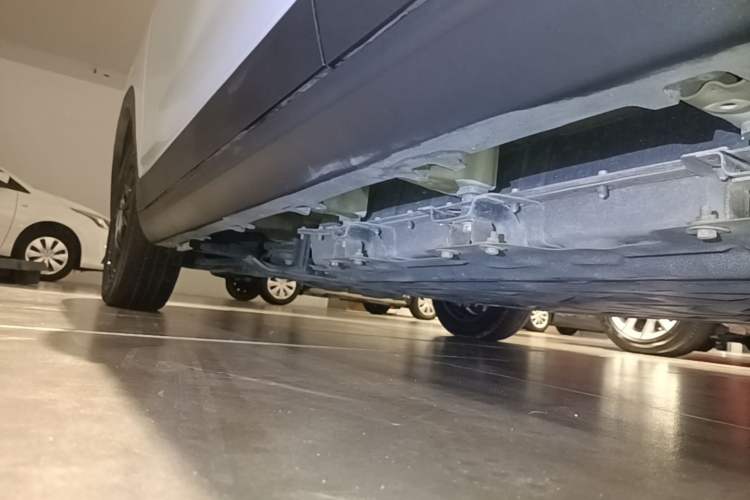 Used Leapmotor T03 2023 403 Smart Edition Left Side Sill