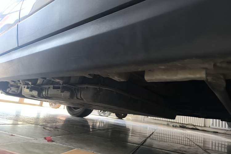 Used Leapmotor T03 2023 200 Lite Edition Left Side Sill