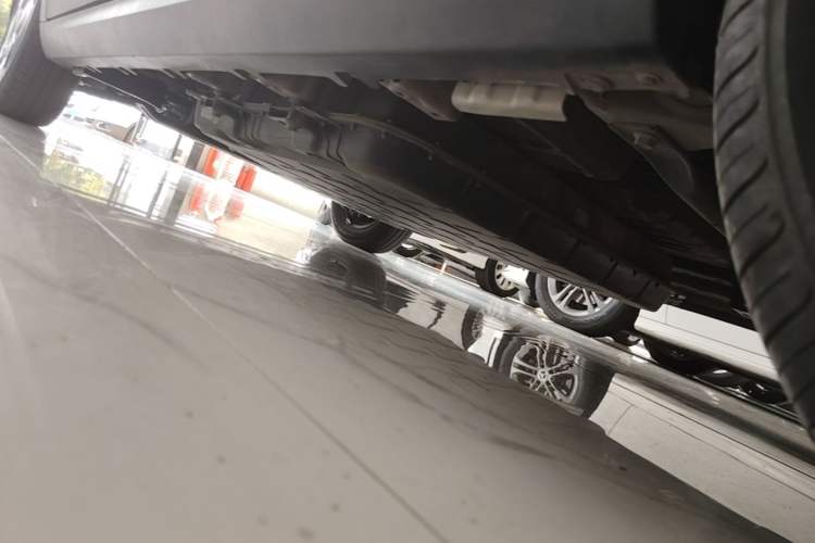 Used Leapmotor T03 2023 200 Lite Edition Left Side Sill