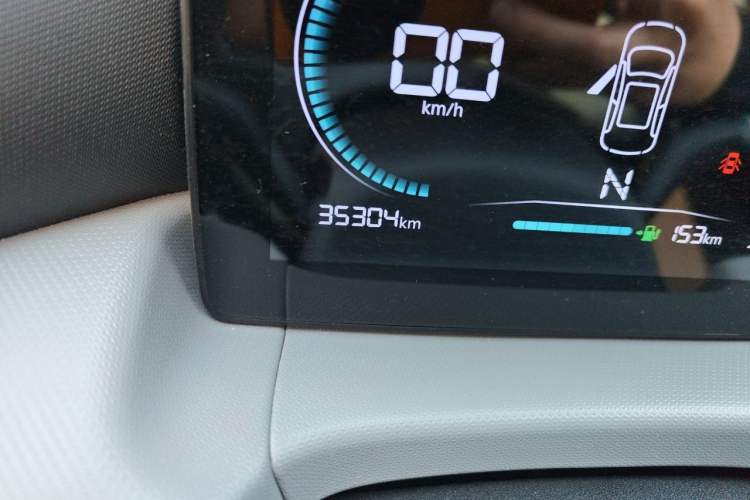 Used Leapmotor T03 2023 310 Lite Edition Odometer Close Up