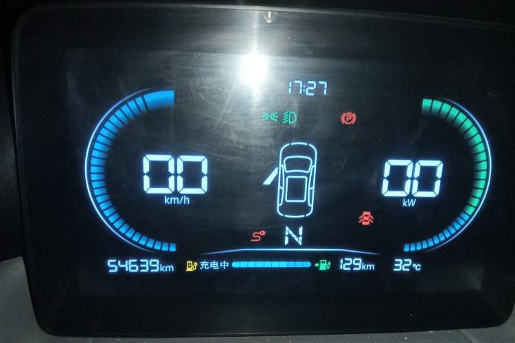 Used Leapmotor T03 2023 200 Lite Edition Odometer Close Up