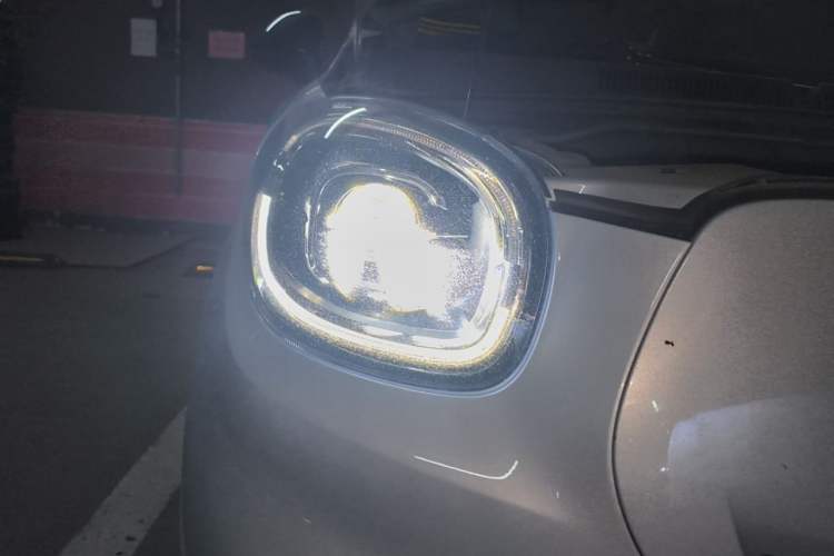 Used Leapmotor T03 2023 310 Lite Edition Right Front Headlight