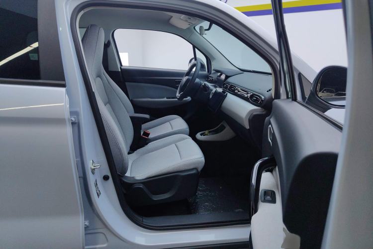Used Leapmotor T03 2023 310 Lite Edition Right Front Seat