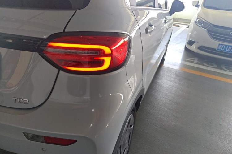 Used Leapmotor T03 2023 200 Lite Edition Right Rear Taillight