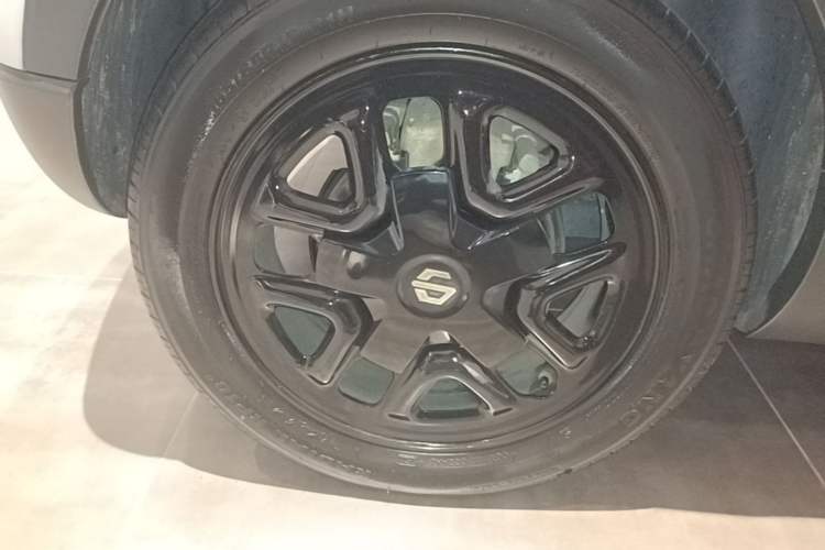 Used Leapmotor T03 2023 403 Smart Edition Right Rear Wheel Hub