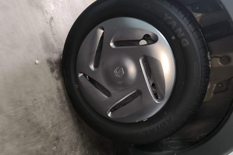 Used Leapmotor T03 2023 200 Lite Edition Right Rear Wheel Hub