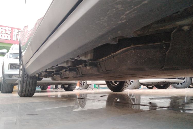 Used Leapmotor T03 2023 310 Lite Edition Right Side Sill