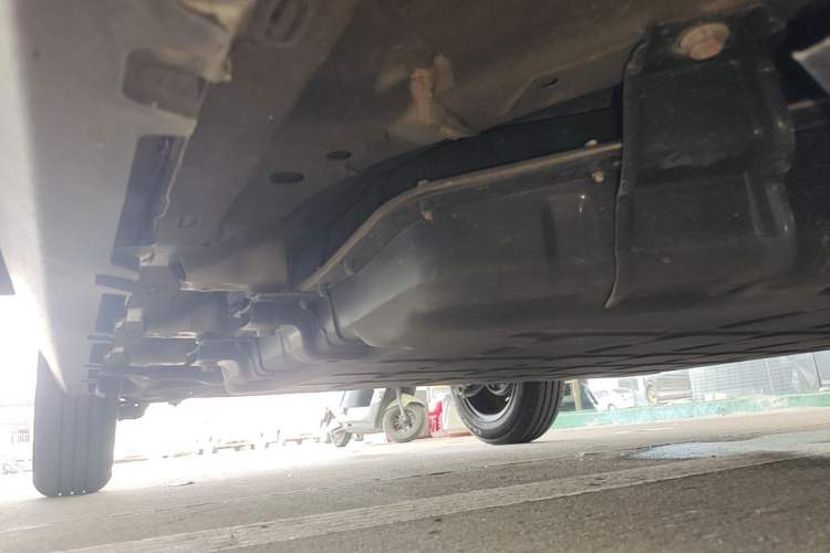 Used Leapmotor T03 2023 200 Lite Edition Right Side Sill