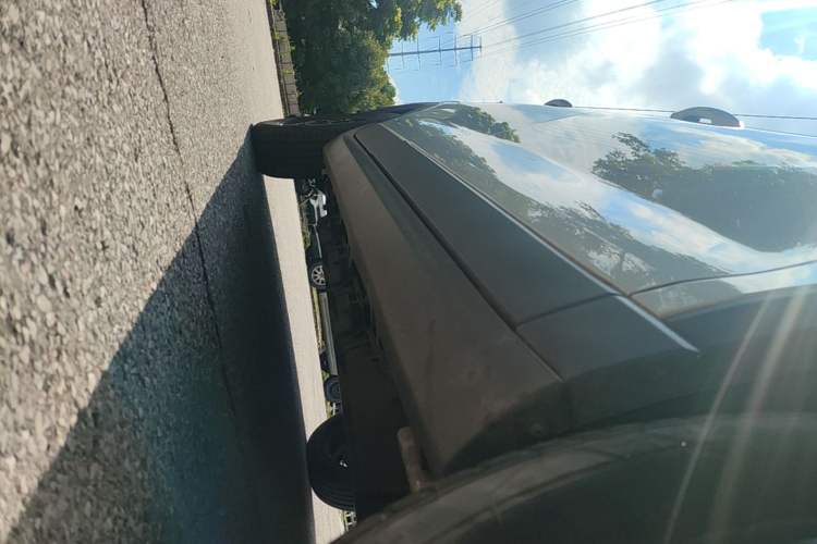 Used Leapmotor T03 2023 310 Lite Edition Right Side Sill